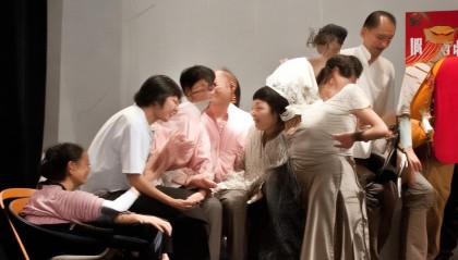 B组陷入死亡混战，四队同分加赛决定命运